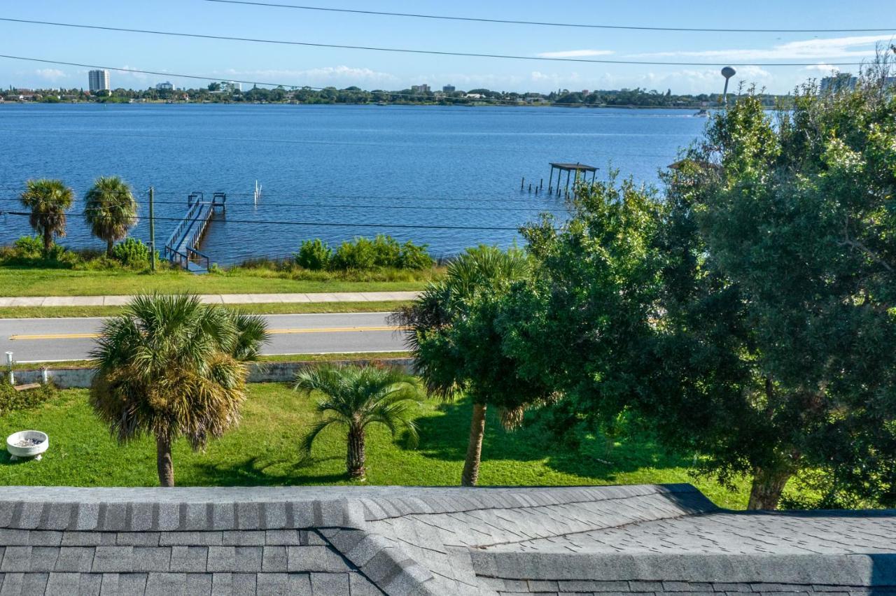 Daytona Beach!! In Front Of River, Enjoy Kayak Free!!! المظهر الخارجي الصورة